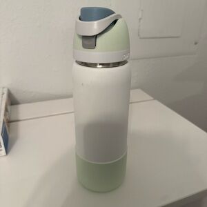 White and Green Insulated Water Bottle